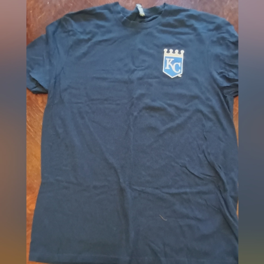 Women's Large KC Royals T